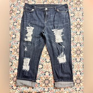Jennifer Lopez distressed crop jeans size 16